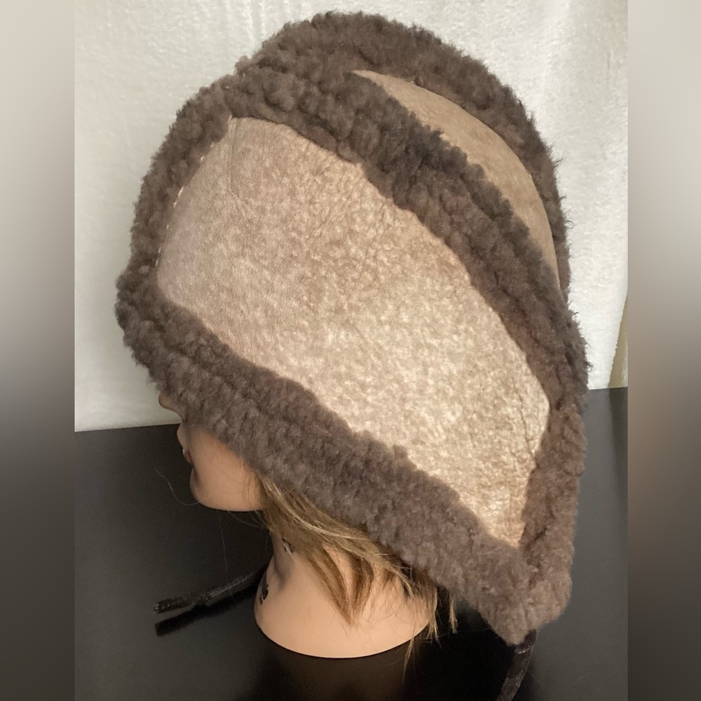 MR BICK Womens Sz M Brown Leather SHERPA Sheepskin Winter HAT Shearling, NH USA
